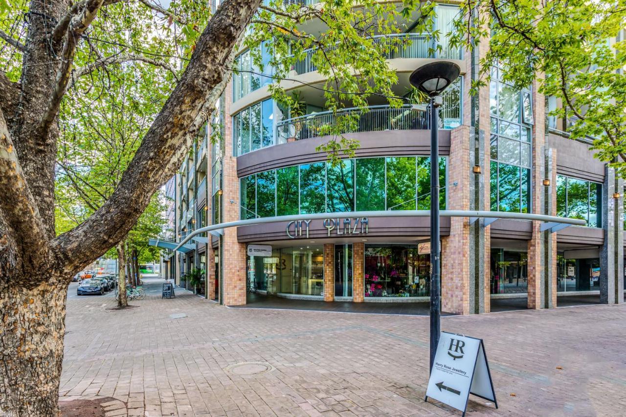Dana-Spacious Private Room In Shared 2-Bedroom Apartment-1 Canberra Extérieur photo